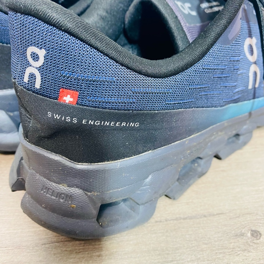 Use Man Cloudspark Running Shoe Size 9.5 Excellen… - image 6